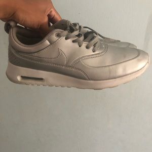 Woman’s Nike Air Max Thea